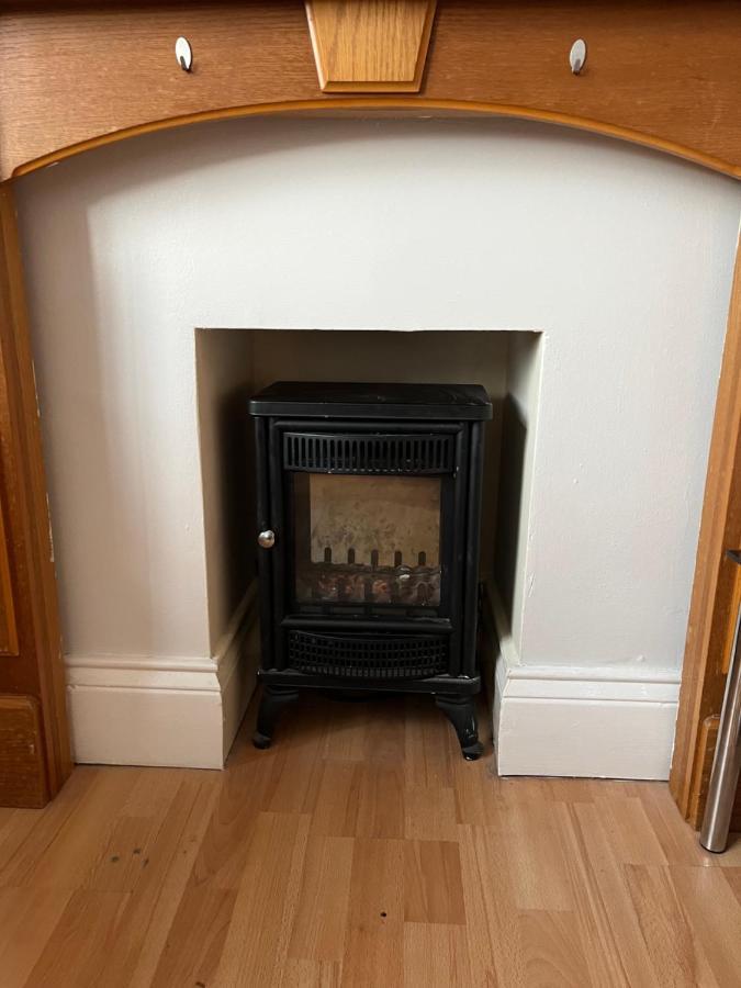 2 Bedroom Apartment, 5 Minutes From City Centre Newcastle upon Tyne Luaran gambar